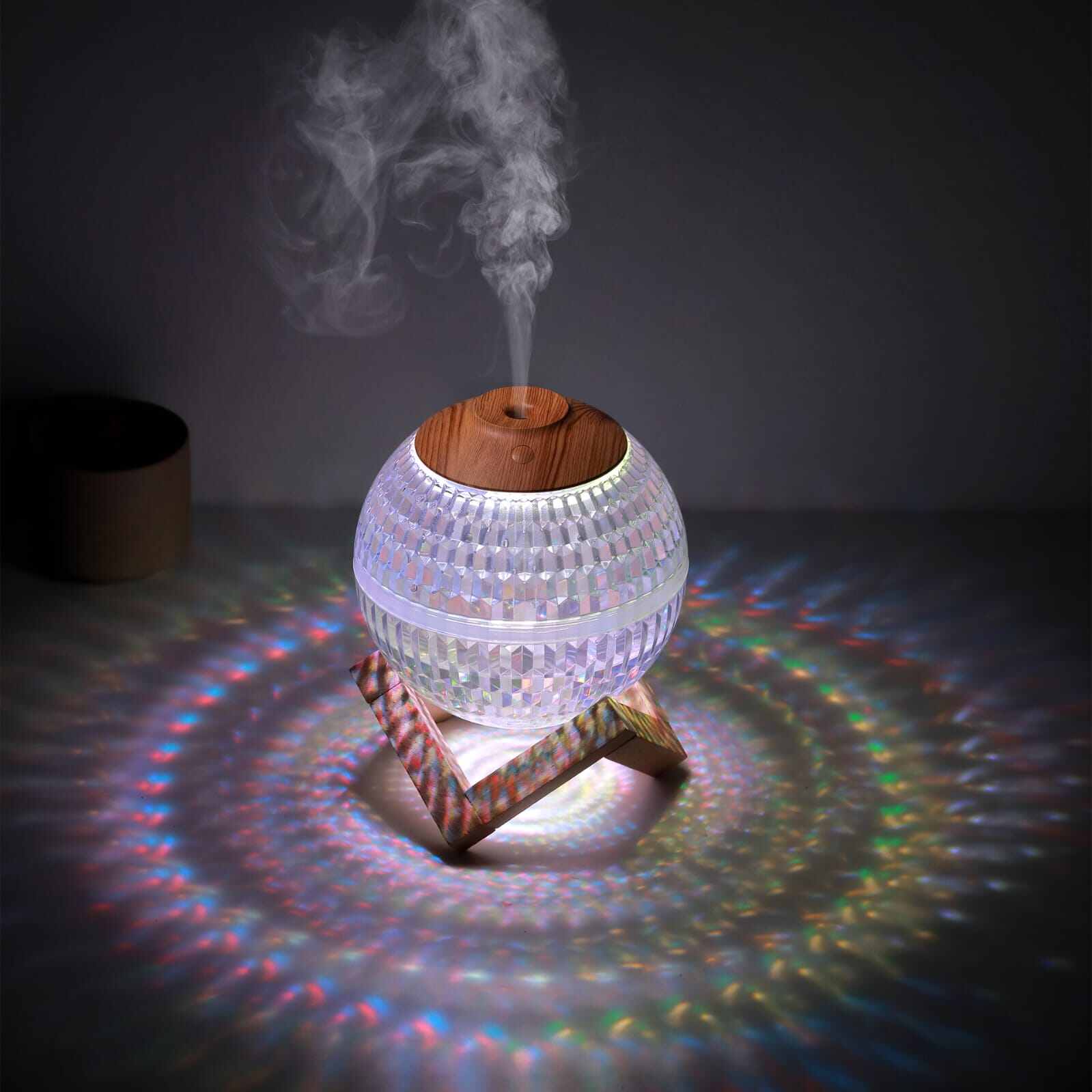 Picture of Car Air-freshener Electric Air Mist Humidifier Essential Oil Diffuser Home Fragrance USB Cool Mist Humidifier Air Freshener - Multicolor