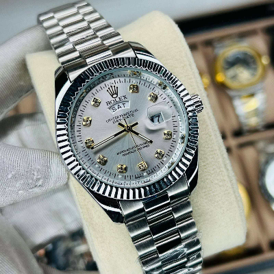 Picture of New Luxury Stainless Steel Analog Date & Day Watch For Men - White