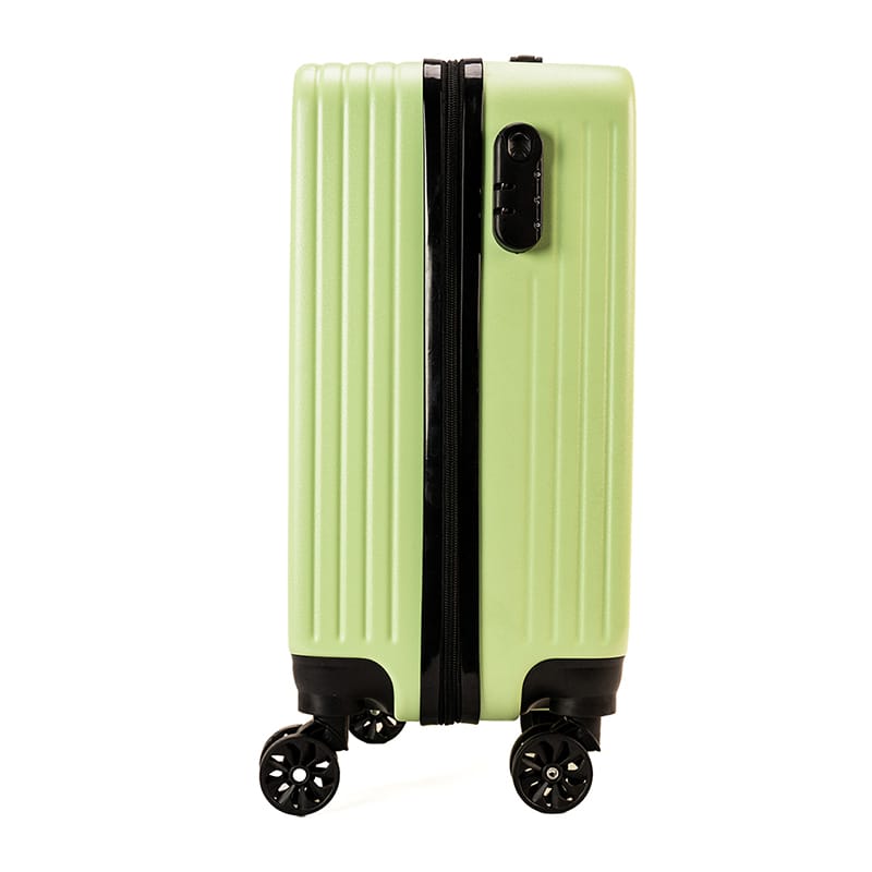 Picture of 18-Inch Mumuso Family Trolley Case (Green)