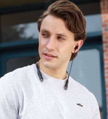 Picture of Wavefun Flex 3 Noise Cancelling Neckband-Black