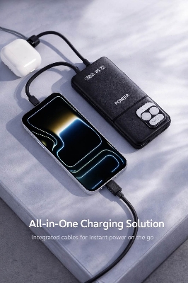 Picture of Jiayou Thunder 7 10000mAh 22.5W Fast Charging Power Bank with Built-in Type-C & Lightning Cable-Black