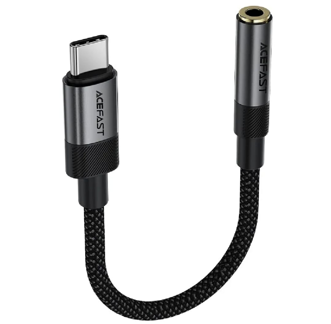 Picture of Audio converter J12 USB-C to 3.5mm female