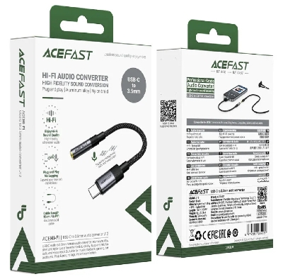 Picture of Audio converter J12 USB-C to 3.5mm female