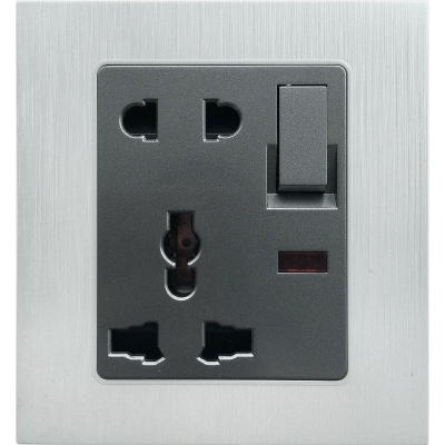 Picture of Blaze Crown Multi Socket With Switch,13A
