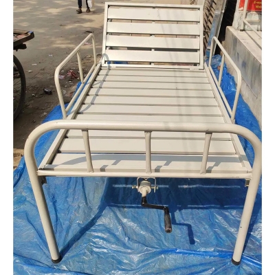 Picture of hospital bed with mattress