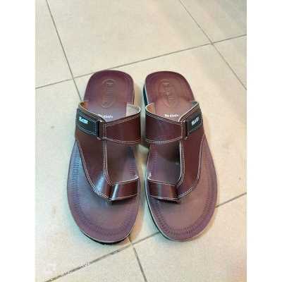 Picture of New Comfortable Master Sandal for Men Brown