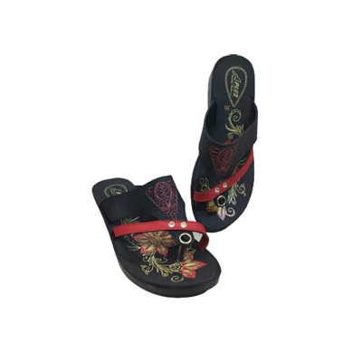 Picture of Smart Ladies premium indian Sandal Black