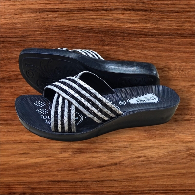 Picture of Indian  Premium Ladies Sandals Multicolor