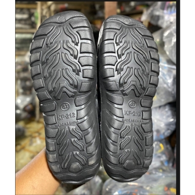 Picture of New Fashionable Solid Black Slides Slipper For Man Black