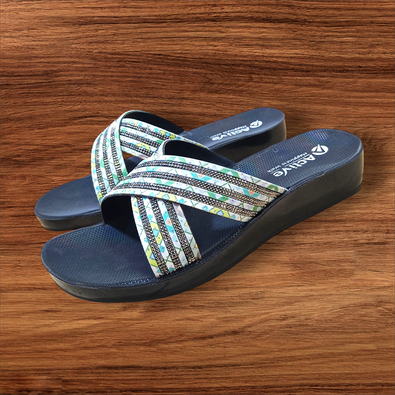 Picture of Indian  Premium Ladies Sandals Multicolor