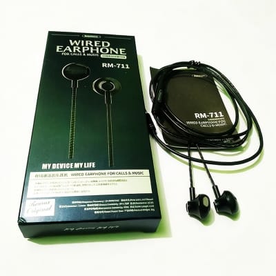 Picture of Remax RM-711 Bass Wired Earphone with Mic - Black