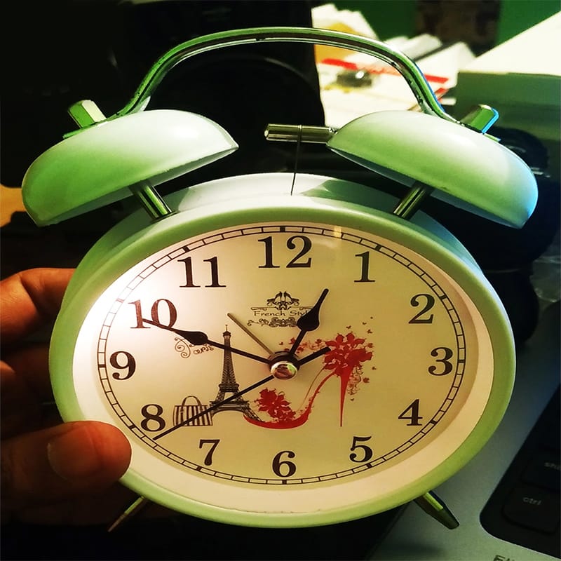 Picture of TechLimb Vintage Full Metal Dual Bell Alarm Clock 10x18cm - White