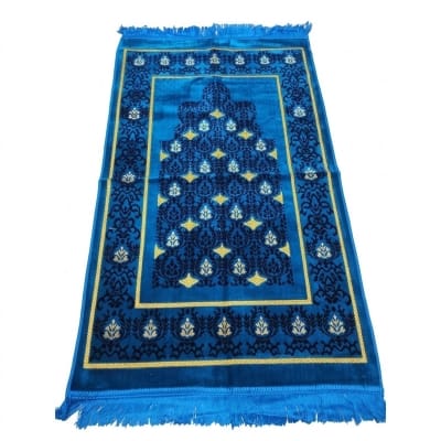 Picture of Luxurious Prayer Mat Traditional Design Handmade in Turkey 