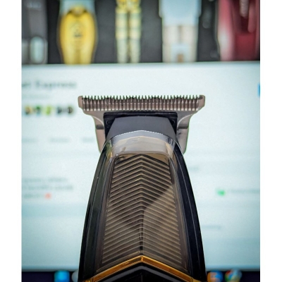 Picture of Geemy GM-8033 Professional Beard Trimmer For Men 