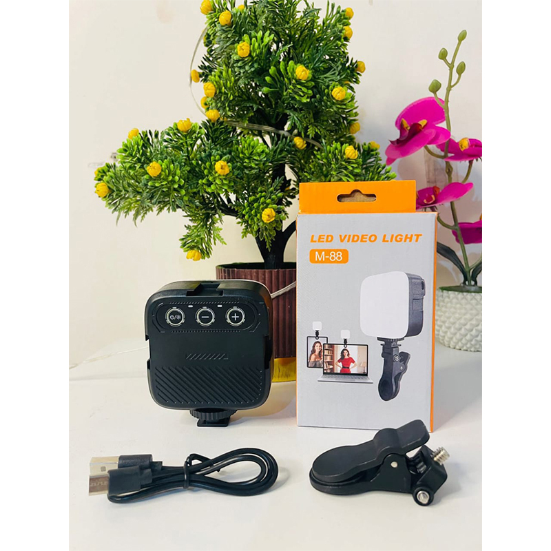 Picture of M-88 Mini Portable Photographic Lighting Handheld Fill Light