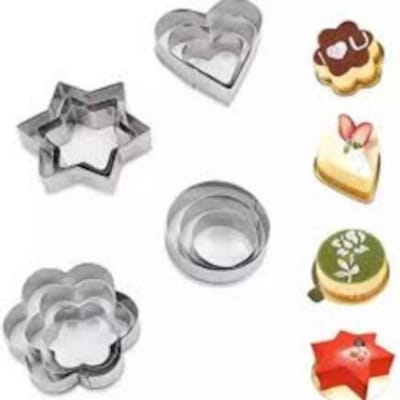 Picture of Stainless Steel Cookie Cutter 12 Pieces - Silver-Silver