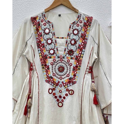 Picture of Readymade Two Pieces Lais Work Linen Fashionable Stitched Shalwar Kameez For Women - White