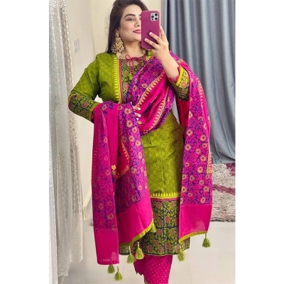 Picture of Ferdous Lawn Soft Cotton Three Piece For Women Salwar Kameez - 3 Pice Dress - Multicolor (Un-stitched)