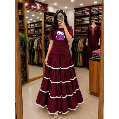 Picture of Fashionable Design Tops and Skirts Two Piece for Women & Girls