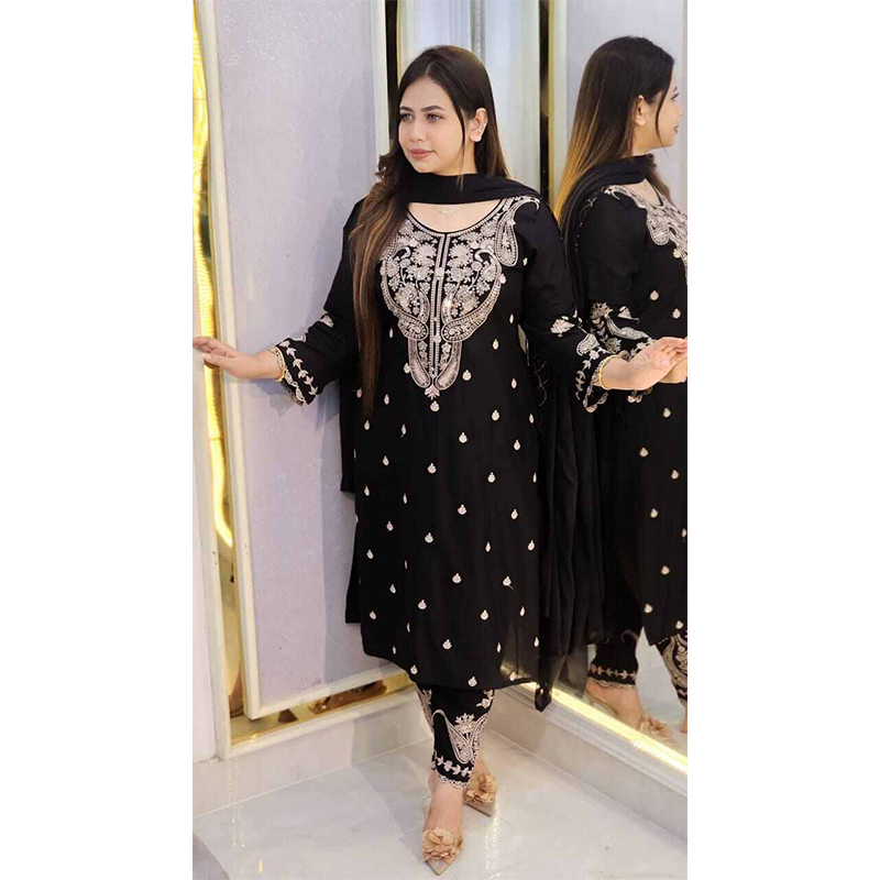 Picture of New collection Ready-made three-piece