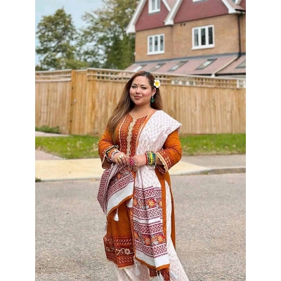 Picture of Exclusive Cotton Unstitched Block Print High Quality Three Piece dress For Women classy closet - Multicolor