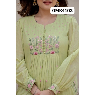 Picture of Readymade VIP Nayracut 3 Pieces for Fashionable and Stylish Women/Girls.