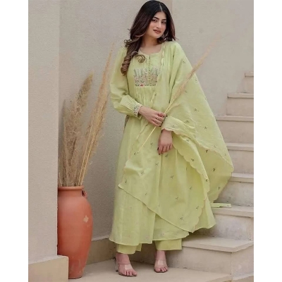 Picture of Readymade VIP Nayracut 3 Pieces for Fashionable and Stylish Women/Girls.