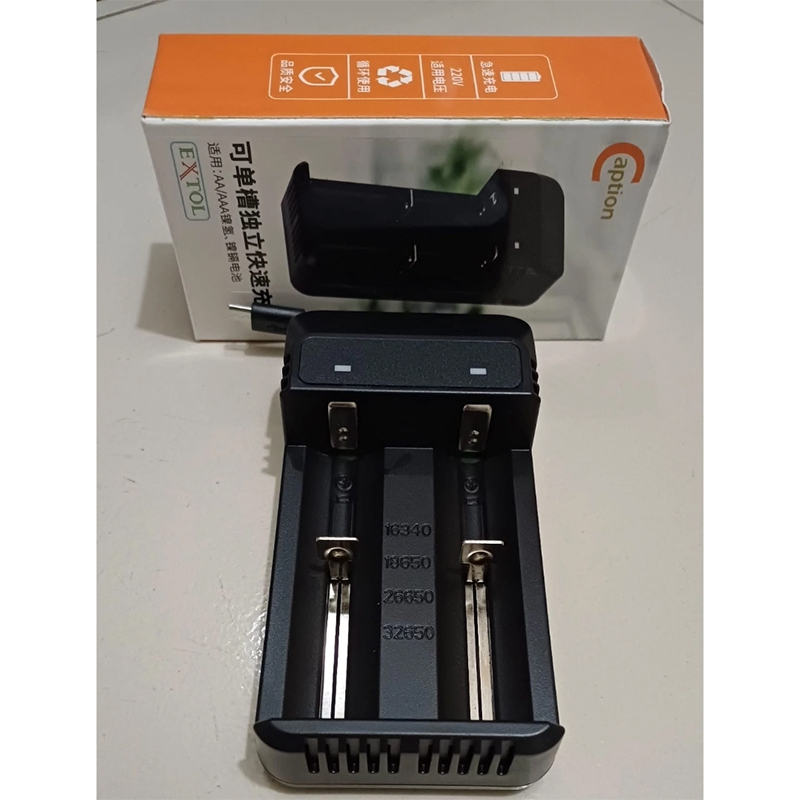 Picture of Li-ion Battery Charger Dual Solts Lithium Battery Smart Charger For 32650 26650 18650 17670 16340 Lithium Battery 