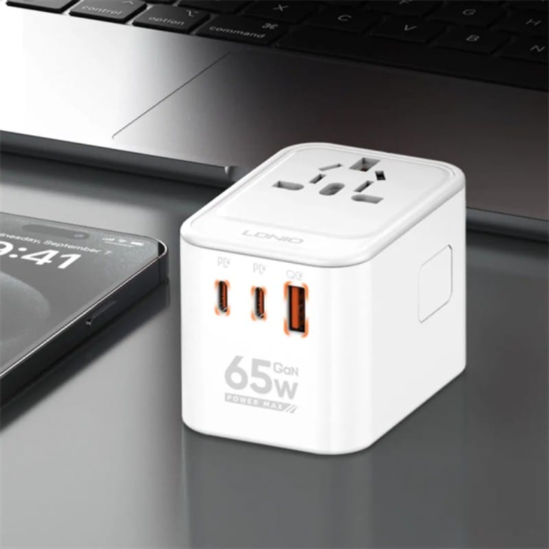 Picture of LDNIO Z6 3 USB Ports 65W GaN Travel Adapter- Time Square - Size-One Size, Off White