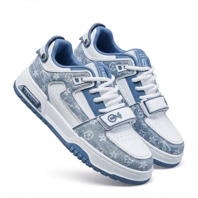 Picture of Sneaker for men- Light blue