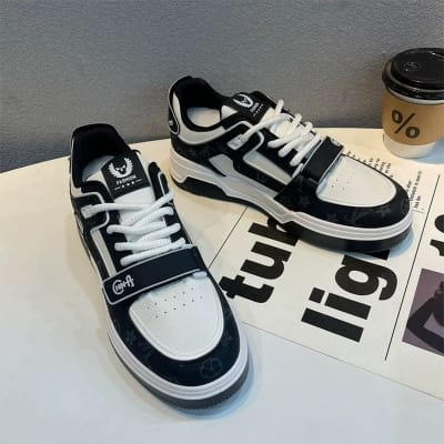 Picture of China Exclusive Men Sneaker - Black