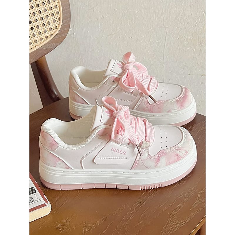 Picture of Girls Pink Gen Z Sneakers