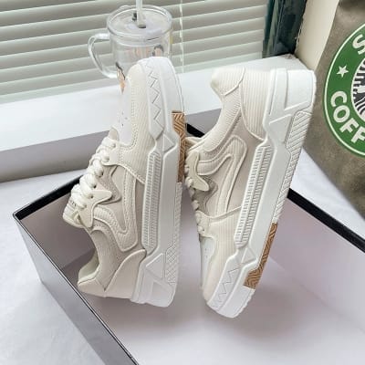 Picture of Girls off White Sneaker Sign