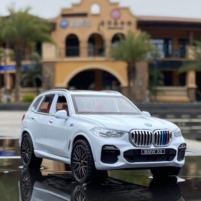 Picture of 1:32 BMW X5 Alloy Car Model Toy Factory Simulation SUVs Collection Gift Toy Decoration Car
