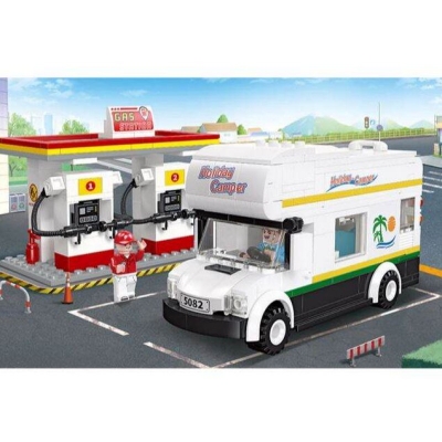 Picture of 337PCS MOC Camper Car Vehicle Gas Station Figure Model Toy Building Block Brick Gift Kids Compatible - Multicolor