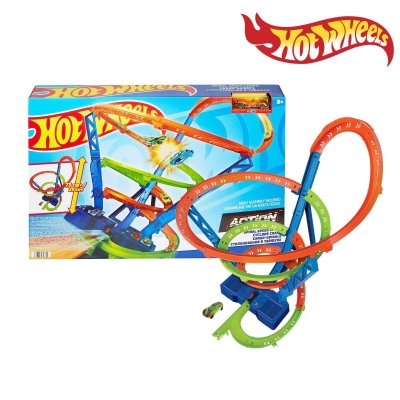 Picture of Hot Wheels HGV67 Track Set And 1:64 Multicolor, 10.0 x 56.0 x 35.5 cm