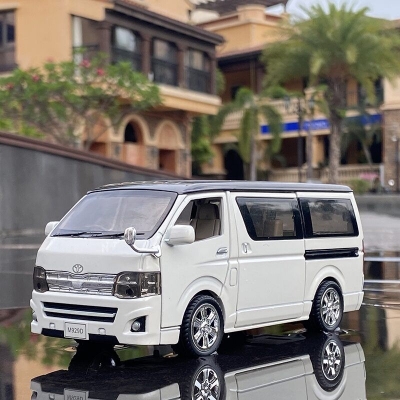Picture of 1:32 Toyota Hiace Van Diecasts Alloy Car Luxurious Simulation Toy Vehicles Metal Car 6 Doors Open Model Car Sound Light Toys For Gift