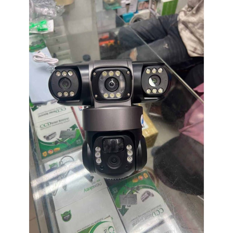 Picture of 4G 3 Lens Solar 72H battery backup outdoor Ip Camera - Black