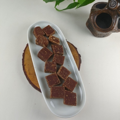 Picture of Root Premium Khejur Gur (Cube) - 400 Gm Jar