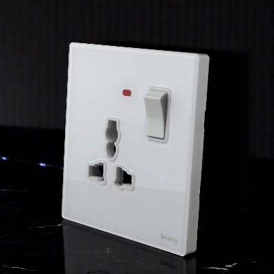 Picture of Belamy White 3-PIN With Switch Socket | BE-154-SW-White