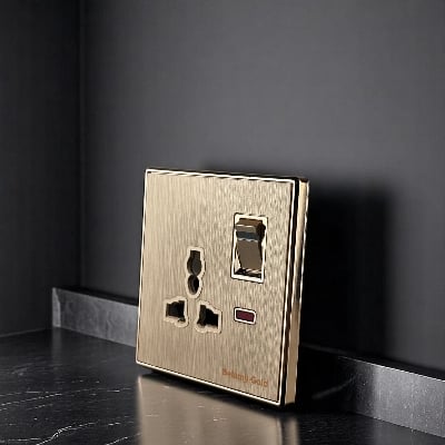 Picture of Belamy Golden 3-pin Socket With Switch | BE-142-SW-Gold