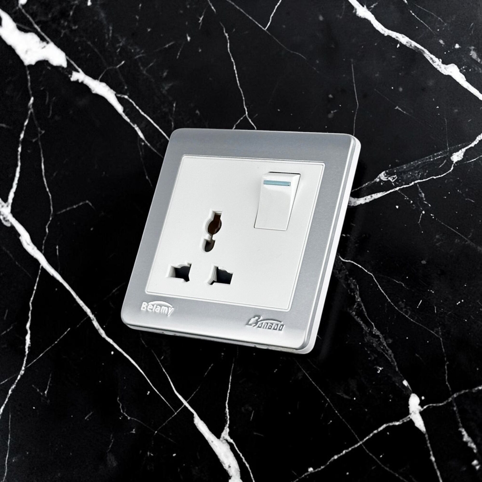 Picture of Belamy LK7 LANBAO Grey-White 3 Pin Socket With Switch | BE-163-SW-White