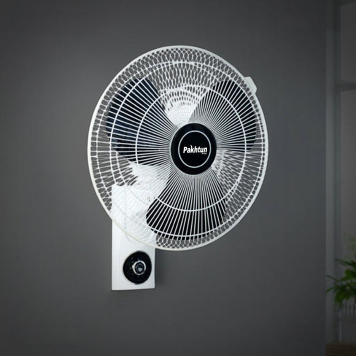 Picture of Pakhtun 18" High Speed Wall Bracket Fan (White) | PK-118 | Free Delivery