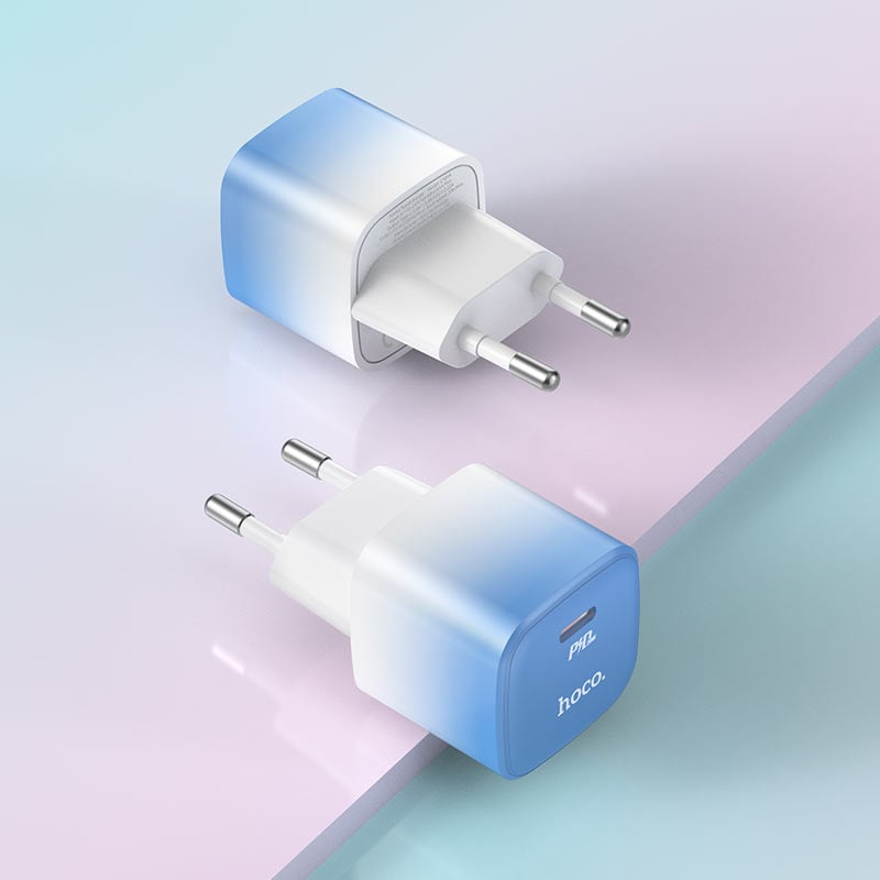 Picture of Hoco C101A Wall Charger (20W PD, EU Plug, Cable Set)