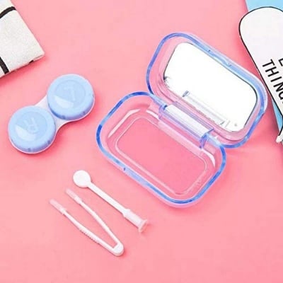 Picture of NEW Mini Plastic Contact Lens kit 