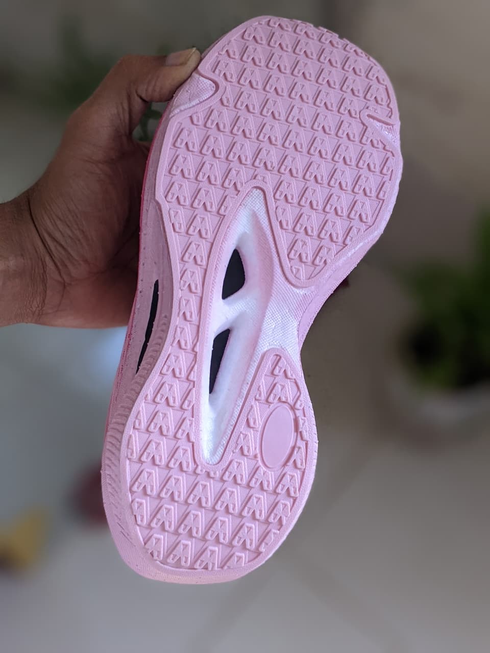 Picture of New Running Shoes with Carbon Plate, Ultra-Light and Resilient, Couple's Shoes, Youth Running Shoes, Sports Shoes - purple 