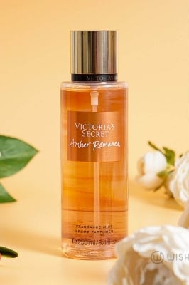 Picture of Victoria's Secret Amber Romance Fragrance Mist Brume Parfumee for Women , 250Ml