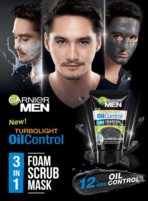 Picture of Garnier Men Turbolight Oil Control 3in1 Charcoal 12-Hour 100gm
