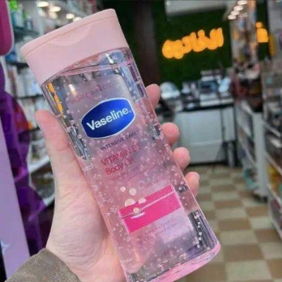 Picture of Vaseline Intensive Care Vitamin B3 Body Oil - 200ml | International