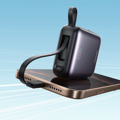 Picture of JOYROOM JR-PBF27 10000mAh 22.5W Mini Power Bank Charger with Built-In Dual Cables - Black